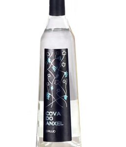 Orujo blanco Cova do Anxel